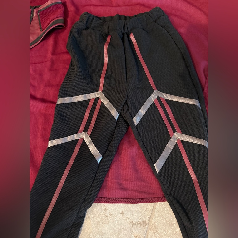 The Scarlet Witch Cosplay size xs with crown Wanda Maximoff Marvel - Picture 8 of 10